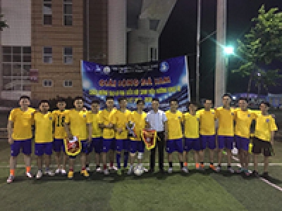 Giải bóng đá nam mở rộng 2018 Trường Đại học Y Dược Thái Nguyên